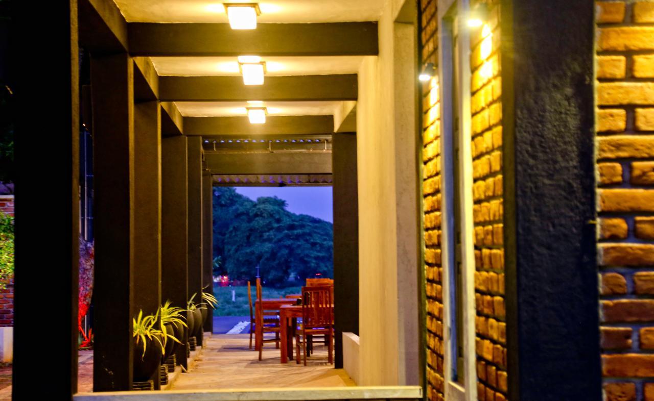 Kubura Resort Anuradhapura Exterior foto